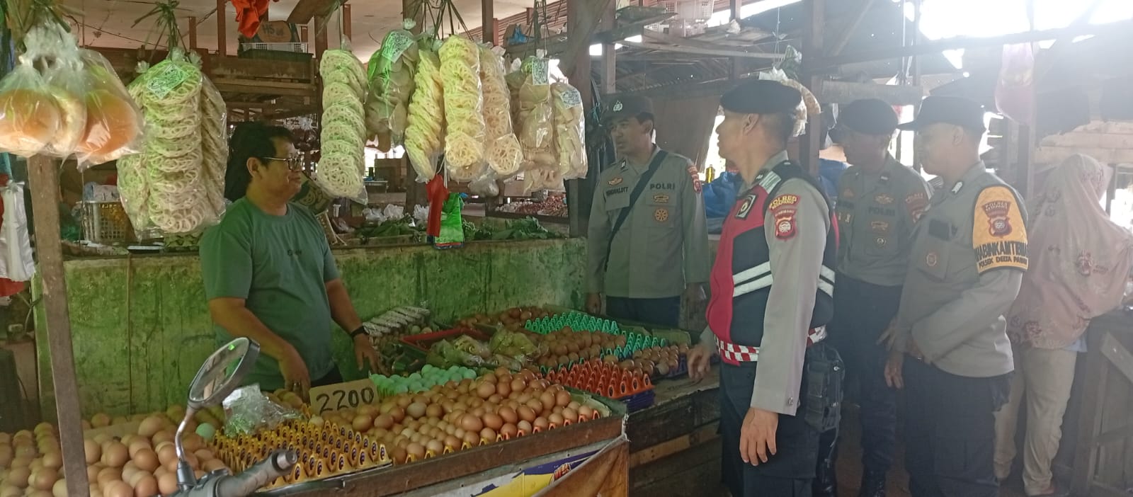 Pastikan Ibadah Natal Khidmat, Satgas Ops Lilin Kapuas 2025 Laksanakan Patroli Perketat Pengamanan Gereja dan Pusat Keramaian
