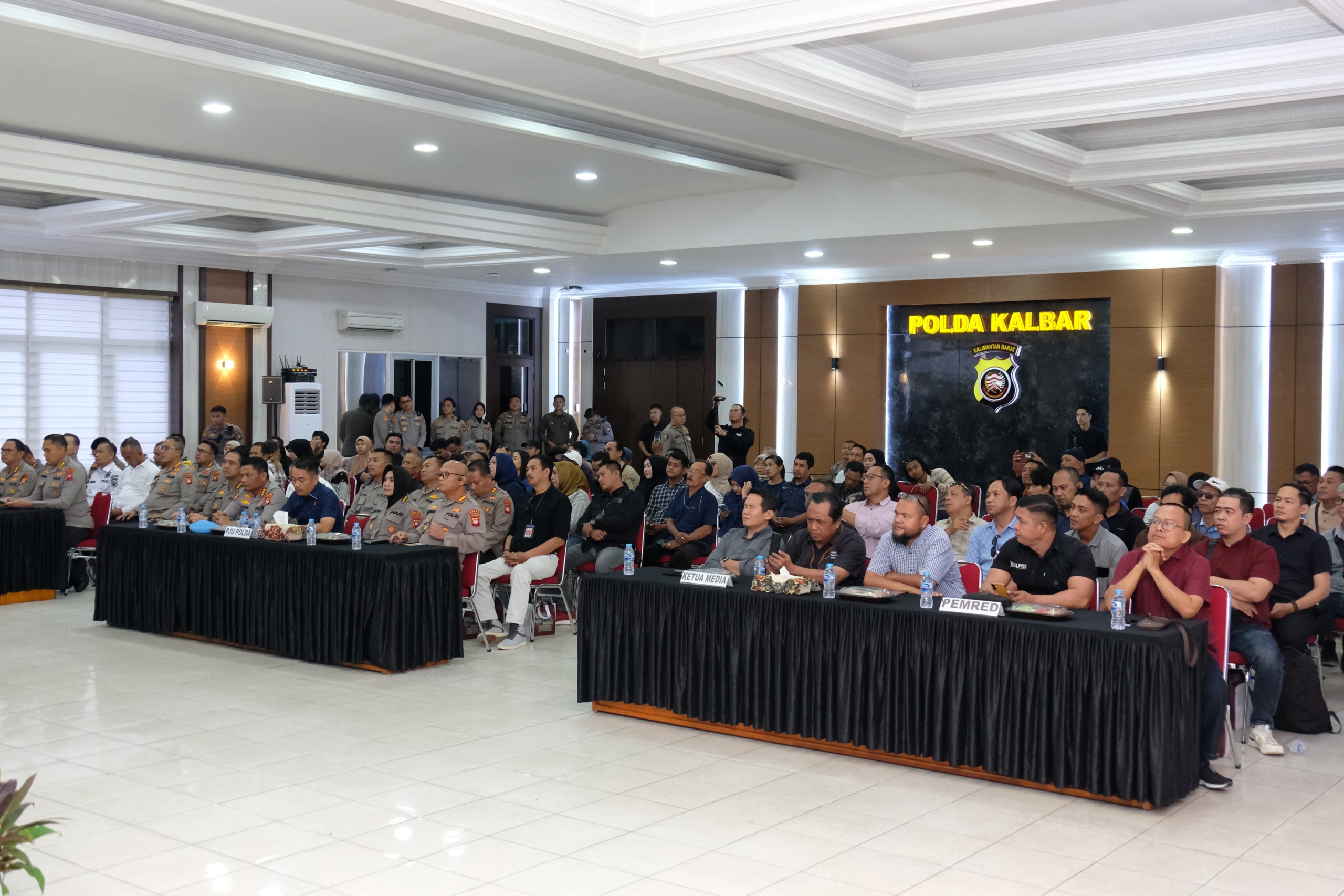 Kenaikan Pangkat Periode 1 Januari 2026, Polda Kalbar Tegaskan Profesionalisme Personel