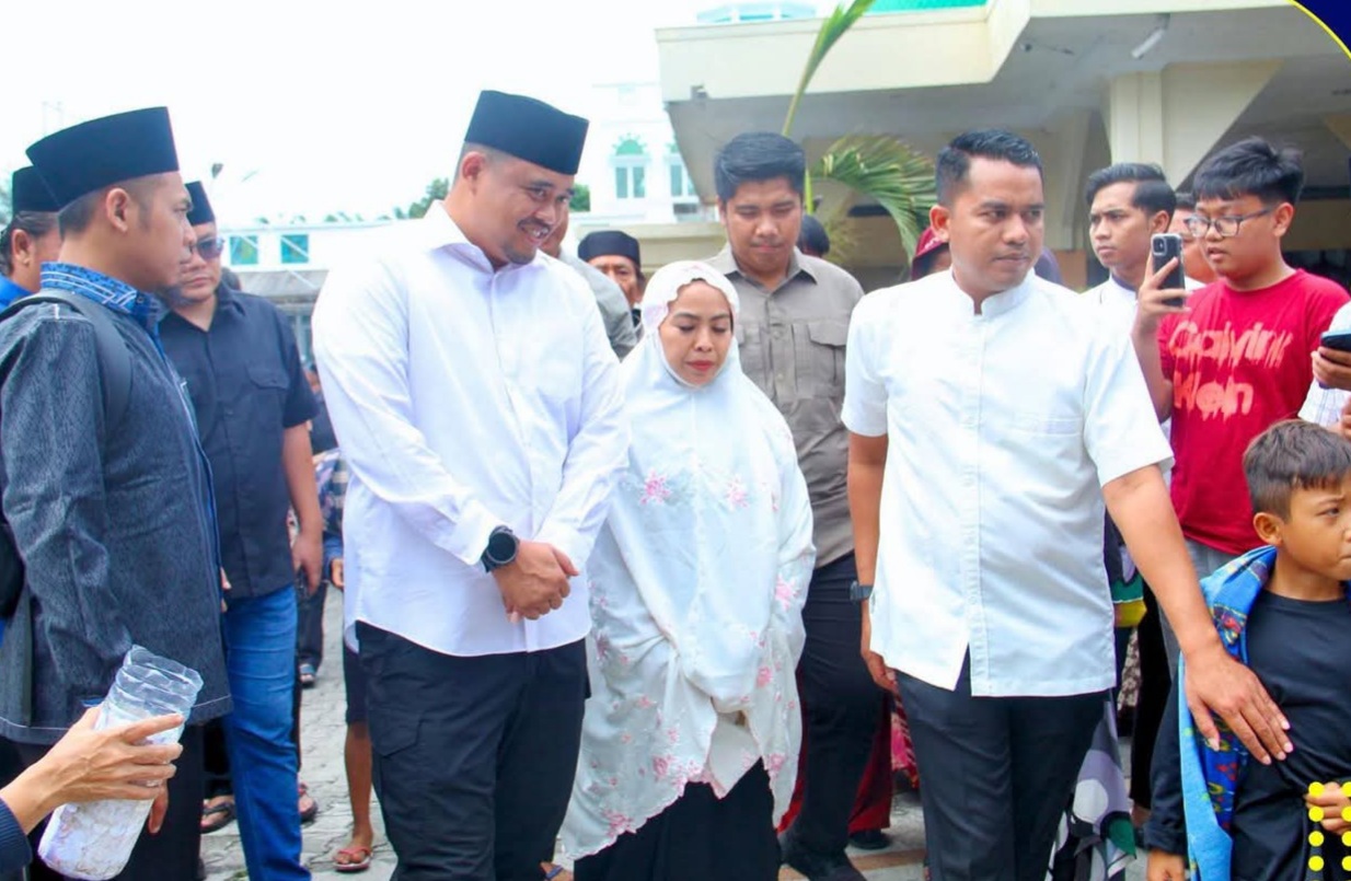 OPD  Hadir di rumah Duka Bupati Labuhanbatu turut Bela sungkawa di Medan