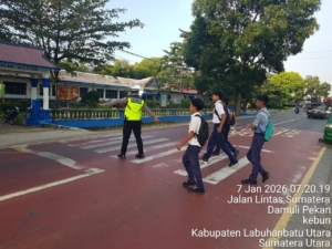 Sat Lantas Polres Labuhanbatu Hadir di Jam Sibuk Pagi, Wujudkan Arus Lalu Lintas Aman dan Lancar