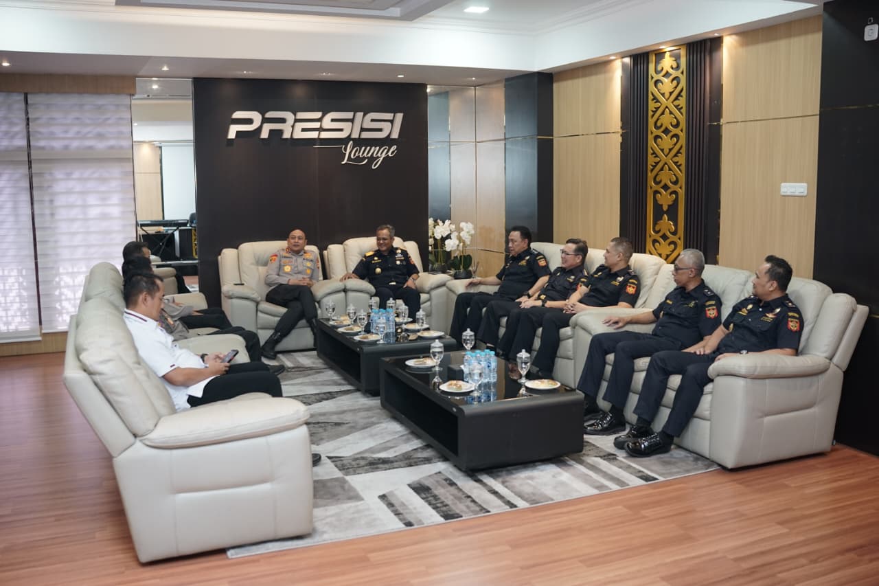 Pererat Silaturahmi Guna Penegakan Hukum, Polda Kalbar Terima Kunjungan DJBC Kalbar