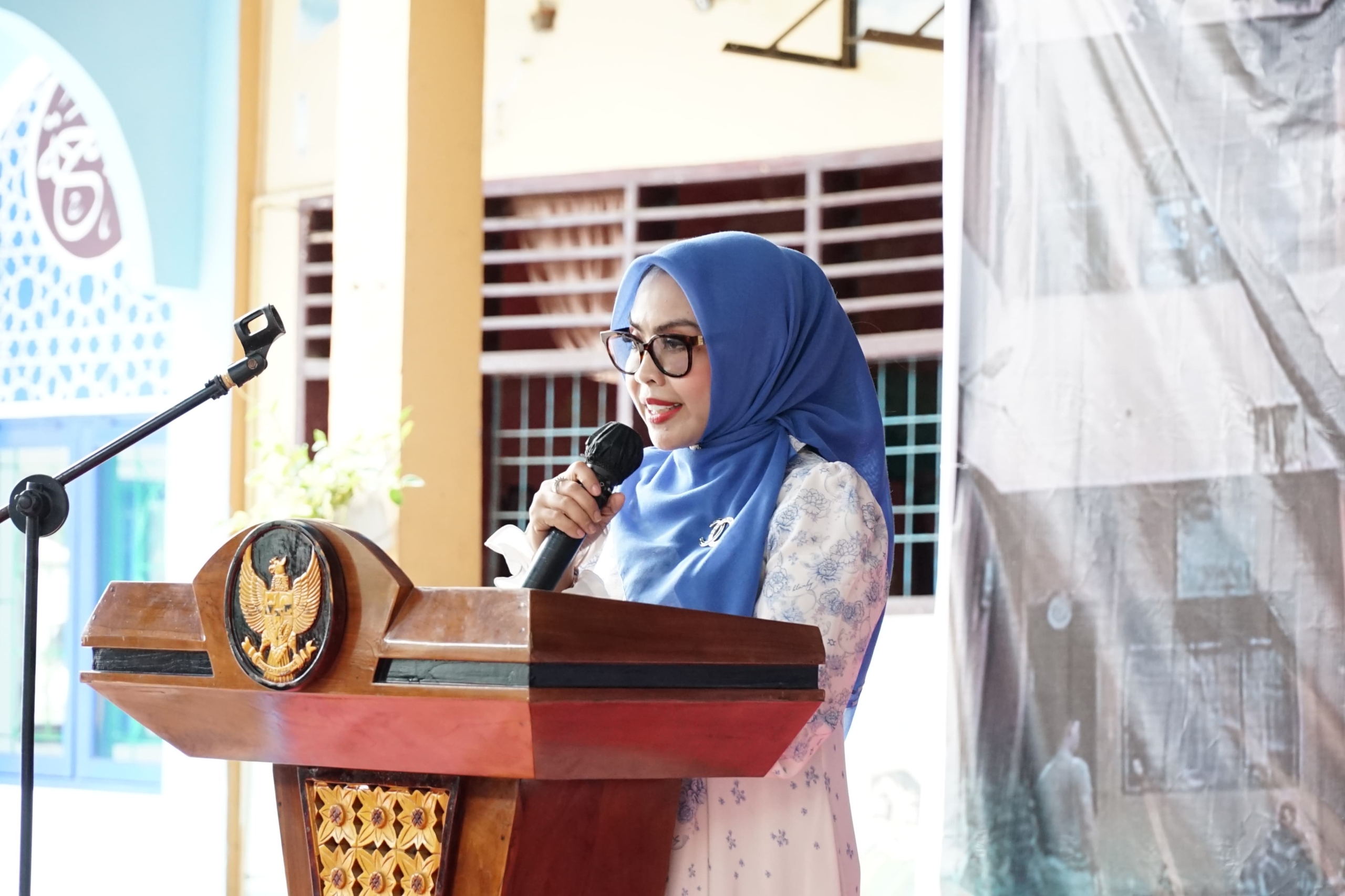 Bedah Buku Biografi Filsuf Pesisir Pantai, Bupati Labuhanbatu: Ilmu dan Akhlak Harus Berjalan Beriringan