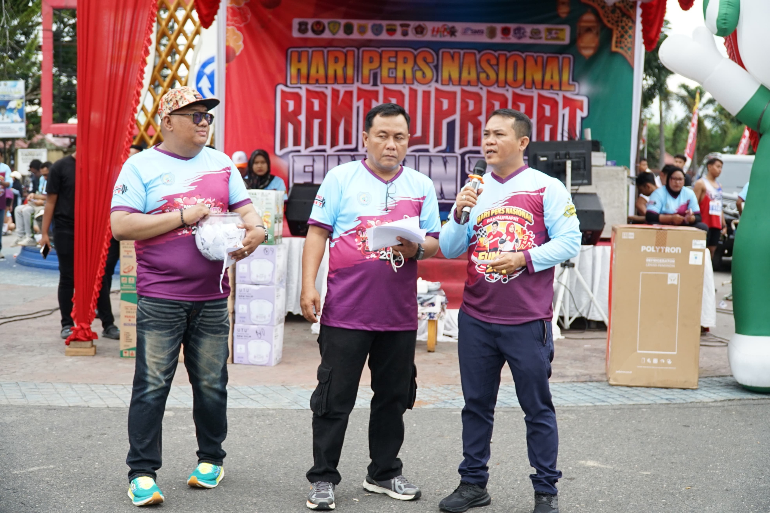 Anggota DPRD Labuhanbatu Penry Paratua Nababan dari Partai PKB ucapkan selamat dan sukses PWI di HPN