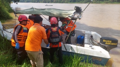 Korban Tenggelam di Sungai Pinoh di Temukan di Sungai Melawi