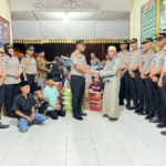 Pimpinan Panti Asuhan Al-Arif Al-Washliyah H Ismayuddin mengucapkan terimakasih kepada siswa SIP Atas bantuannya