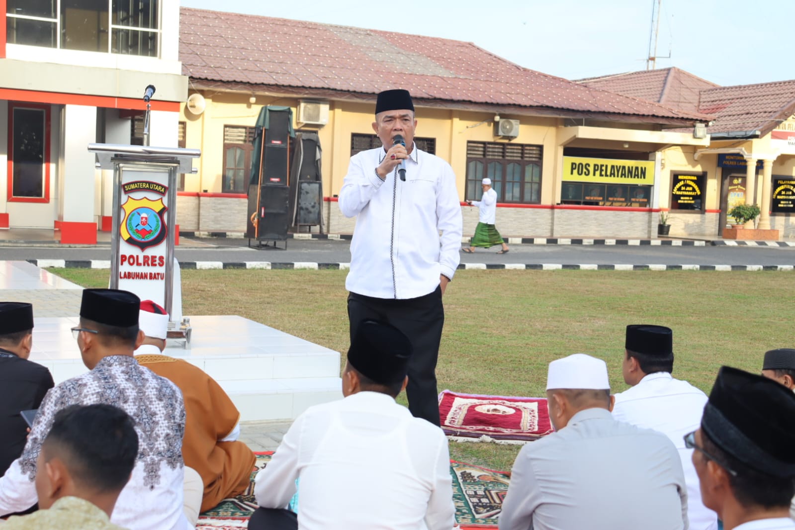 Hangatnya Kebersamaan, Polres Labuhanbatu Rayakan Idul Fitri Bersama Masyarakat
