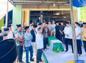 H. Jamri Sampaikan Bela Sungkawa atas Wafatnya Anggota DPRD Kabupaten Labuhanbatu 