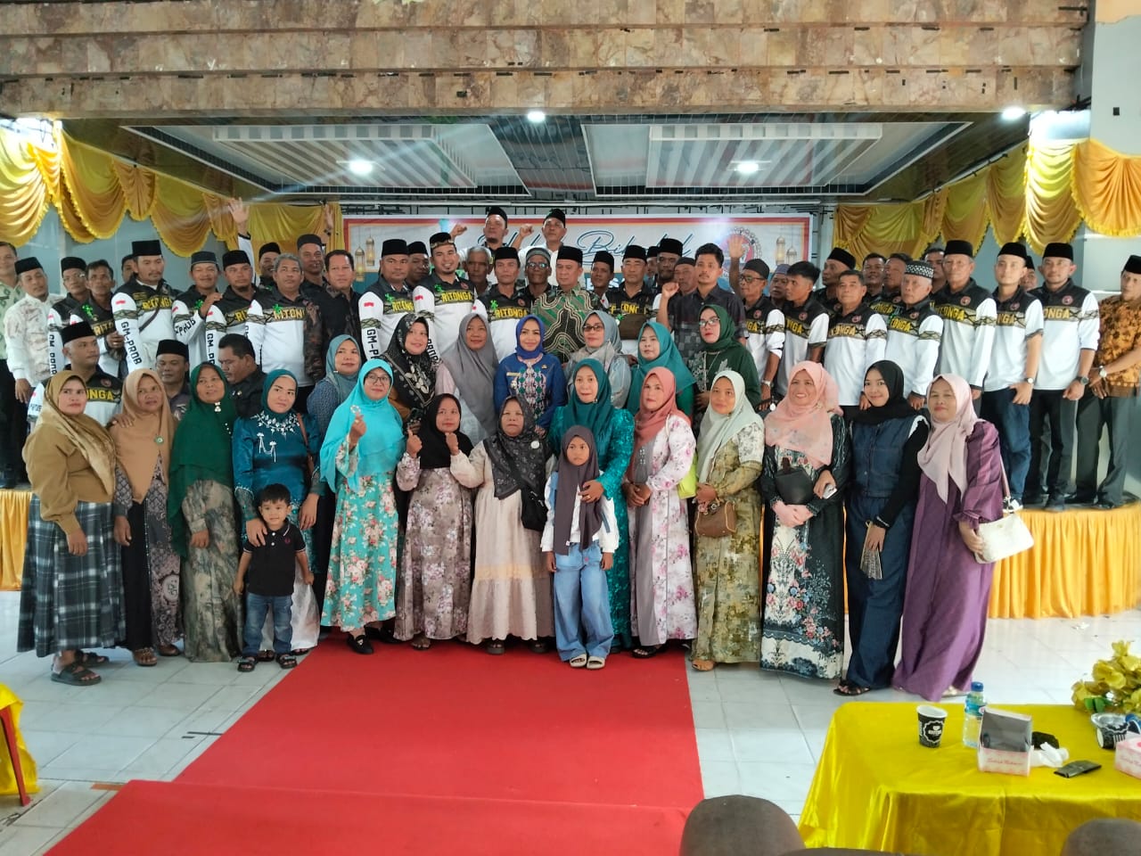 Bupati Labuhanbatu Hadiri Acara  GM-PRDB  di Gedung Nasional Rantauprapat jalan Ahmad Yani.