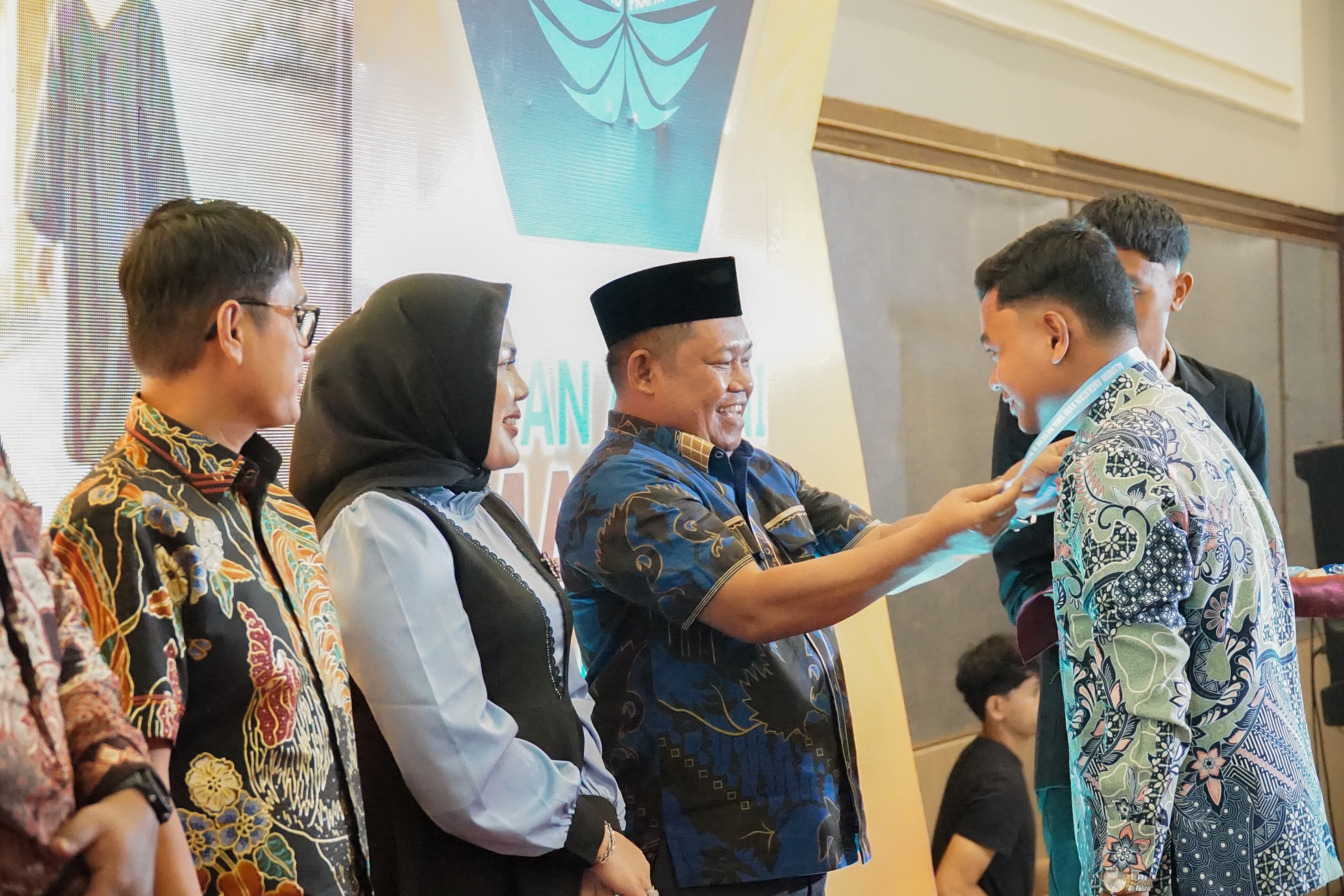 Wabup Labuhanbatu Turut Sambut Angkatan Ke-28 Alumni SMA Plus Rantauprapat