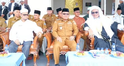 Bupati dan wakil Bupati Labuhanbatu Hadiri Halal Bilhalal di Mesjid Raya Ujung Bandar