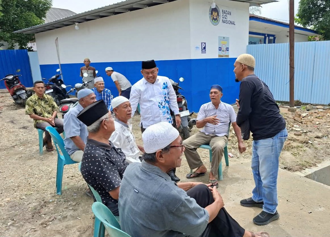 Wakil Bupati Labuhanbatu hadir di Rumah Duka  Kadis Dukcapil jalan Kampung Baru